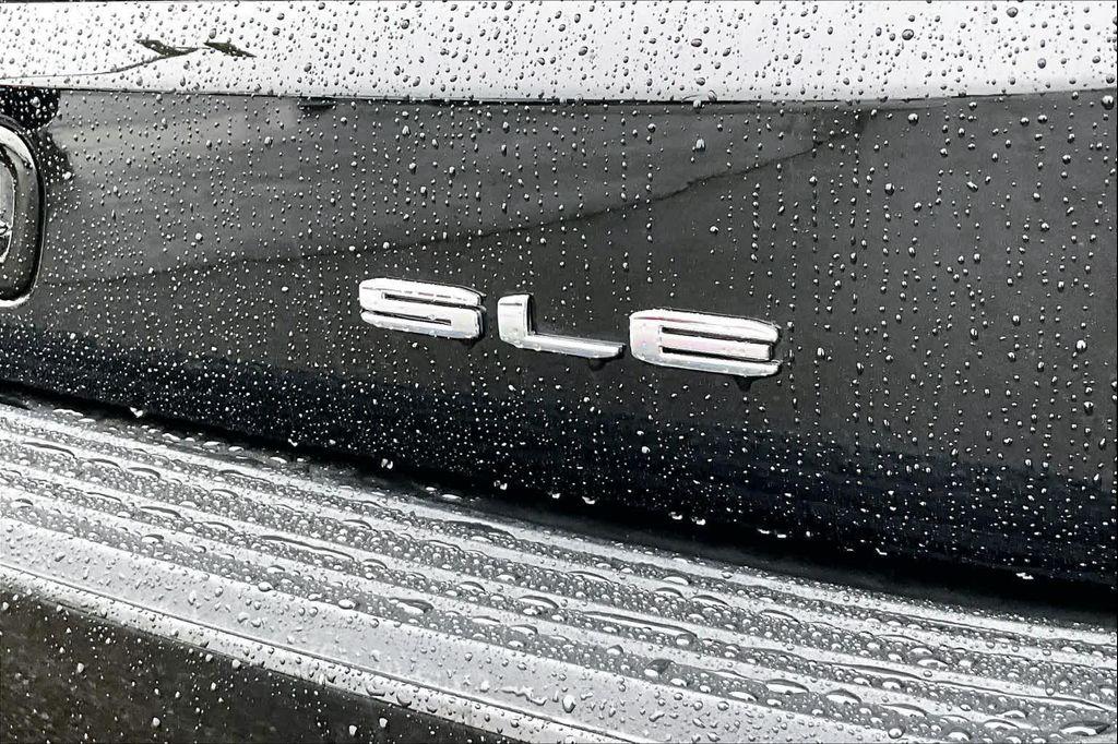 used 2023 GMC Yukon car, priced at $40,998