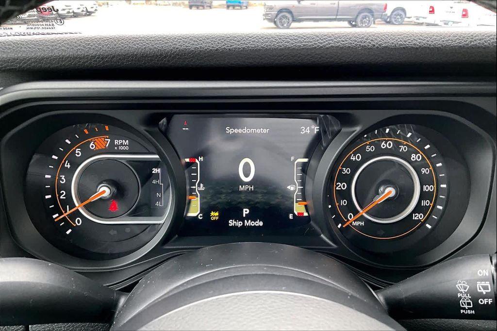 new 2026 Jeep Wrangler car, priced at $47,484