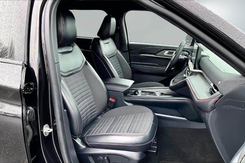 used 2025 Ford Explorer car, priced at $37,188