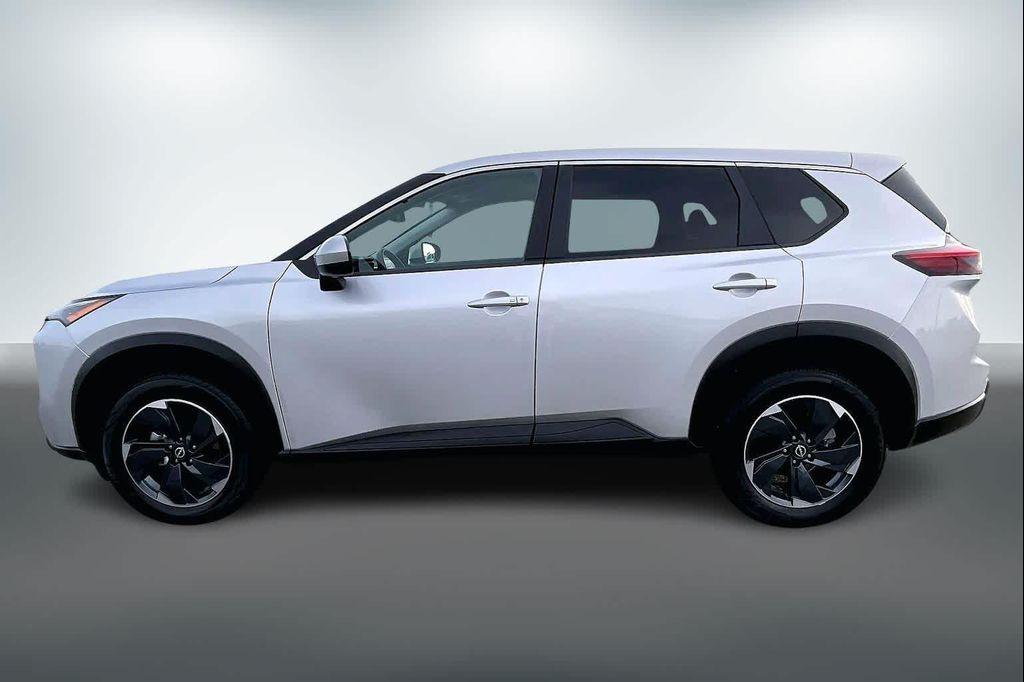 used 2024 Nissan Rogue car, priced at $20,288