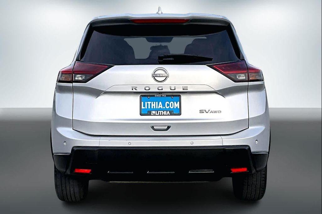 used 2024 Nissan Rogue car, priced at $20,288