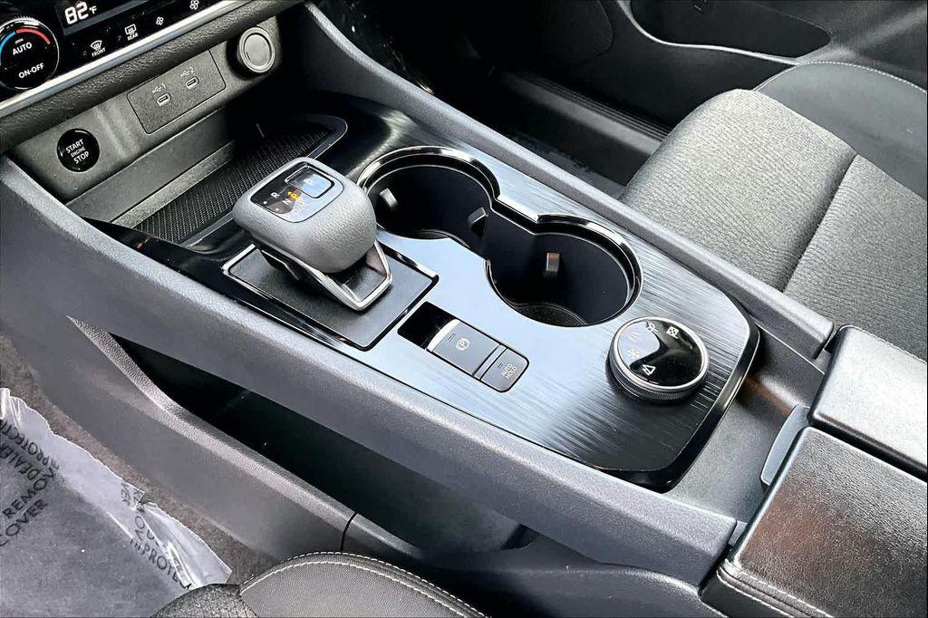 used 2024 Nissan Rogue car, priced at $20,288