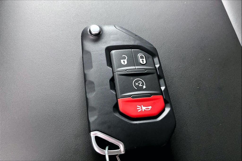 new 2026 Jeep Gladiator car, priced at $61,610