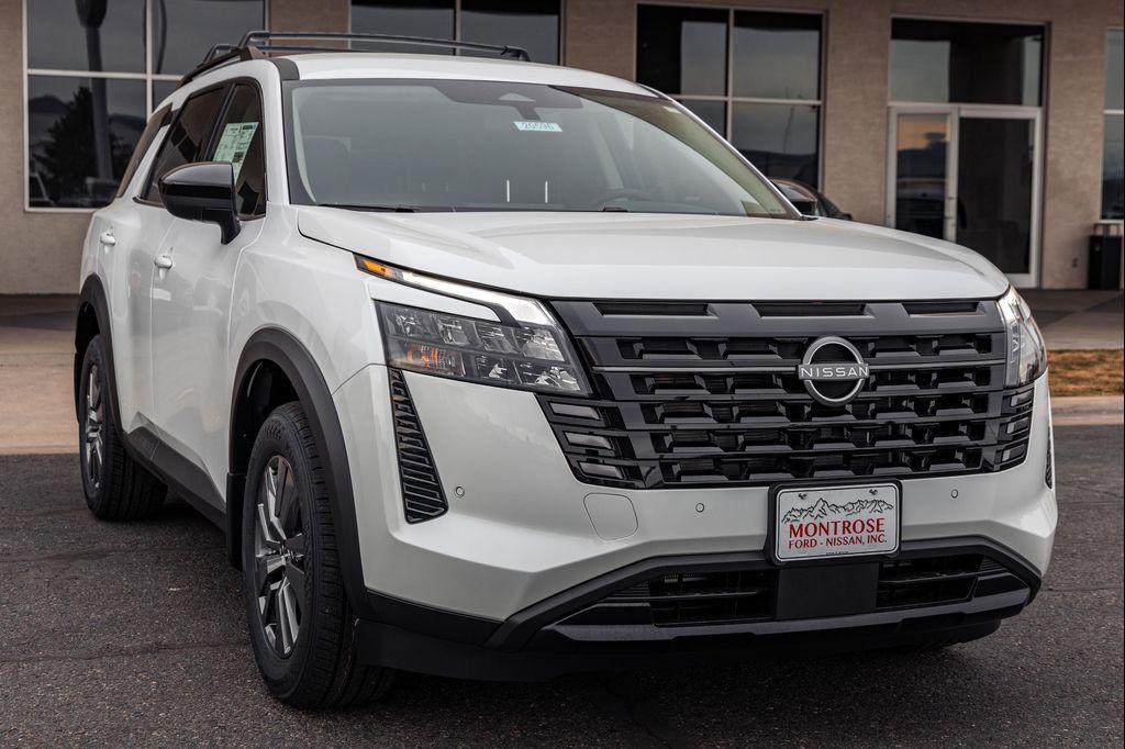 new 2026 Nissan Pathfinder car, priced at $40,588