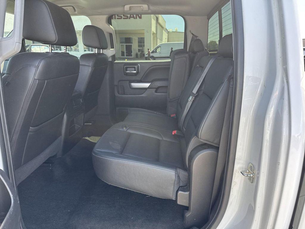 used 2018 Chevrolet Silverado 1500 car, priced at $30,999