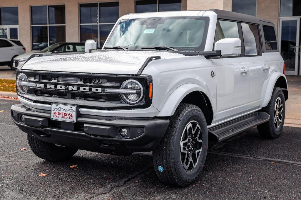 new 2025 Ford Bronco car, priced at $52,899