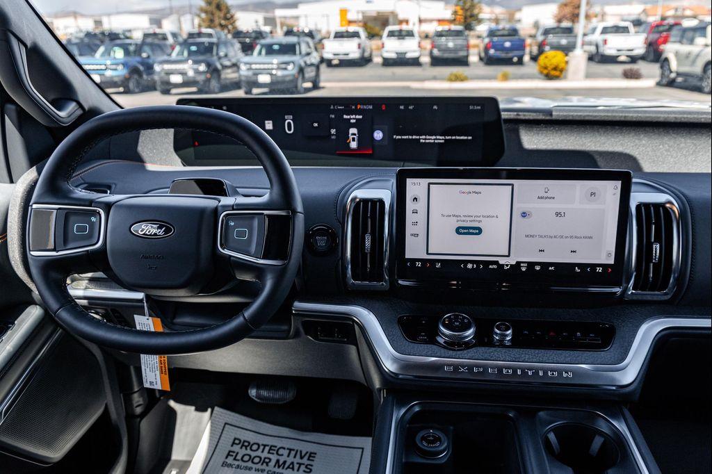 new 2026 Ford Expedition car, priced at $79,604