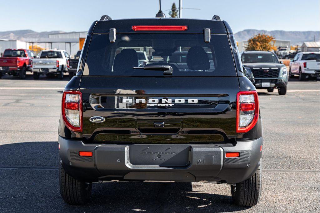 new 2025 Ford Bronco Sport car, priced at $32,953