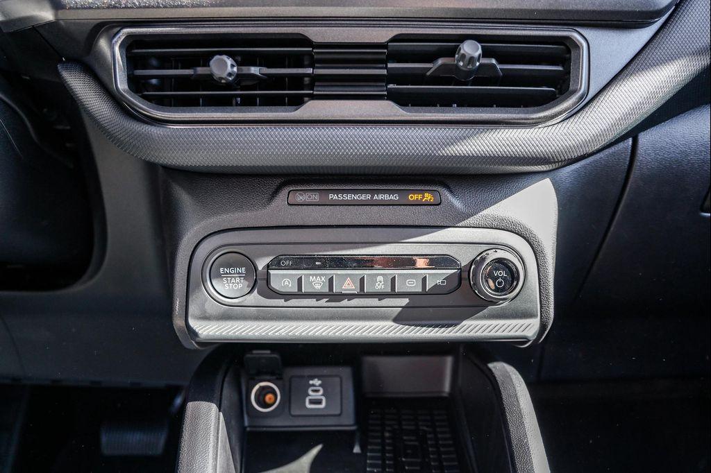 new 2025 Ford Bronco Sport car, priced at $32,953