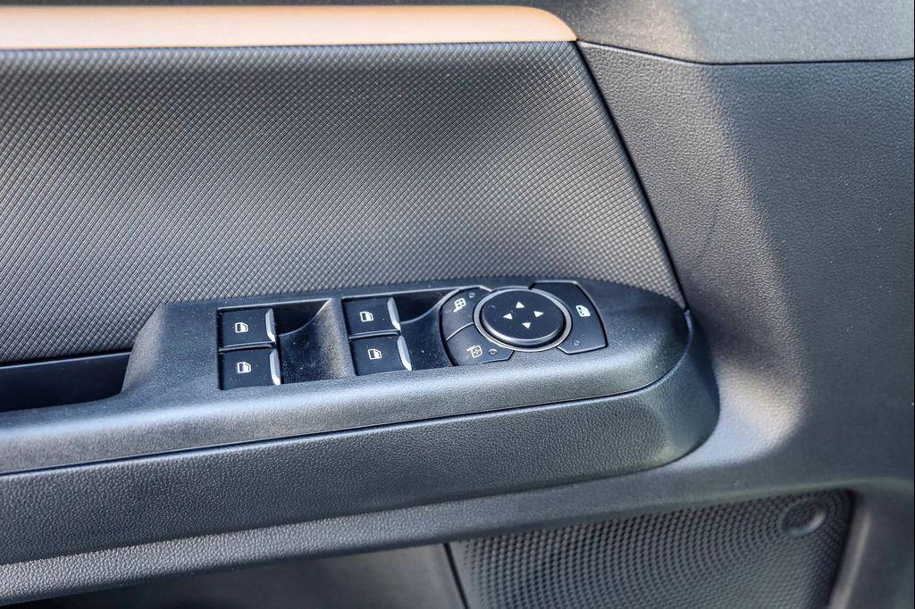 new 2025 Ford Bronco Sport car, priced at $32,953