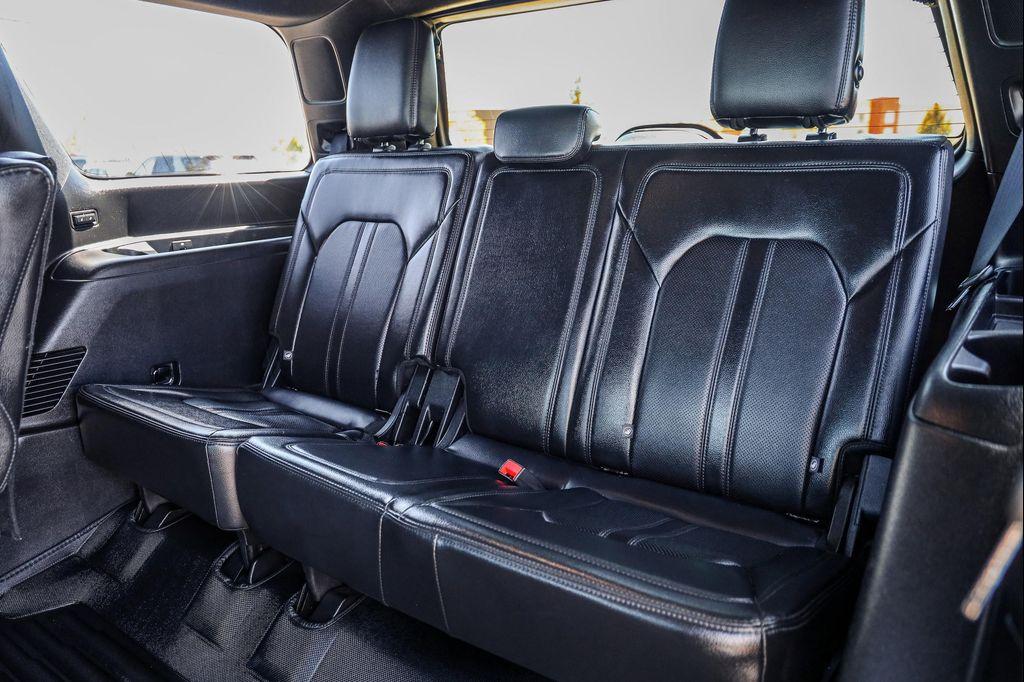 used 2018 Ford Expedition car, priced at $28,399