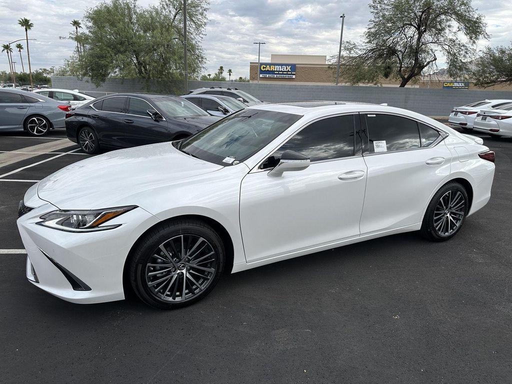 new 2025 Lexus ES 300h car, priced at $51,259