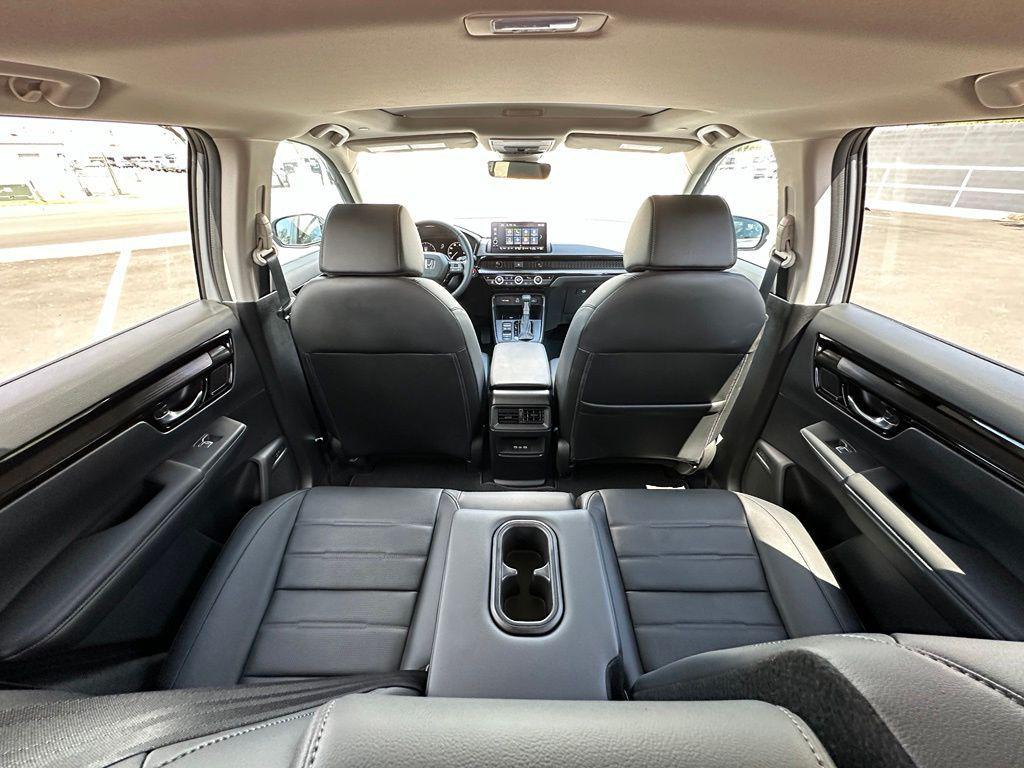 used 2025 Honda CR-V car, priced at $33,579