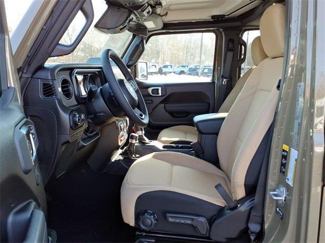 new 2026 Jeep Gladiator car, priced at $50,995