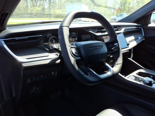 new 2026 Jeep Cherokee car, priced at $42,995