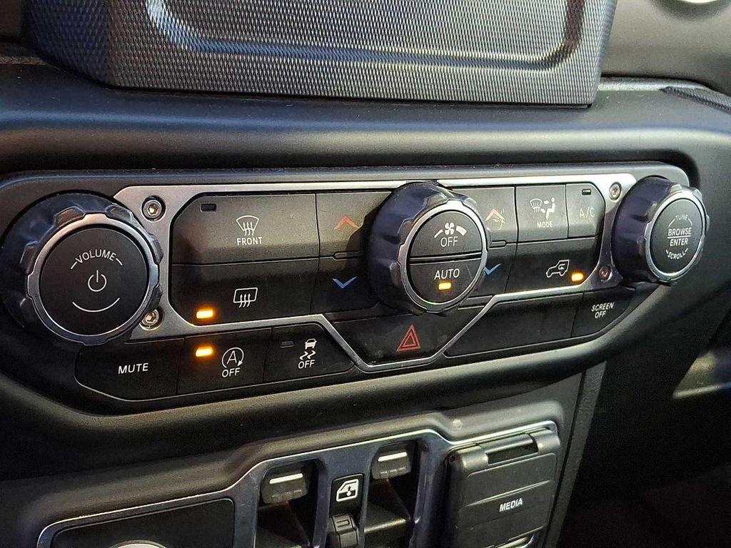 used 2021 Jeep Wrangler Unlimited car, priced at $26,499