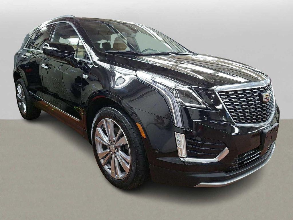 used 2024 Cadillac XT5 car, priced at $35,999