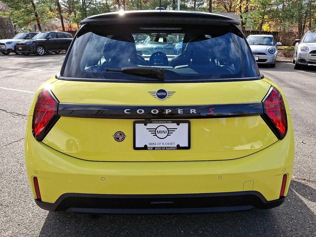 used 2025 MINI Hardtop car, priced at $29,499