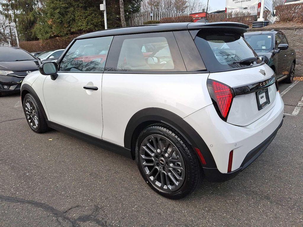 used 2025 MINI Hardtop car, priced at $30,699