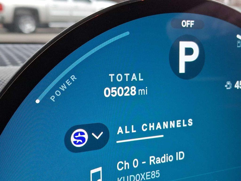 used 2025 MINI Hardtop car, priced at $30,799