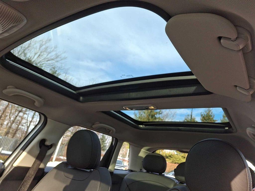 used 2023 MINI Hardtop car, priced at $24,599