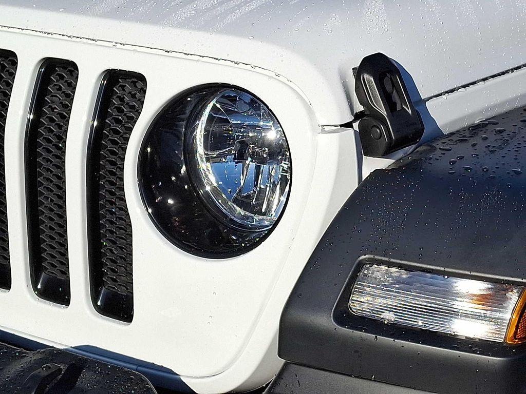 used 2021 Jeep Wrangler Unlimited car, priced at $25,099