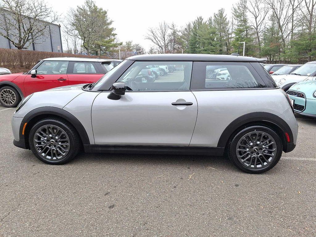 used 2025 MINI Hardtop car, priced at $28,999