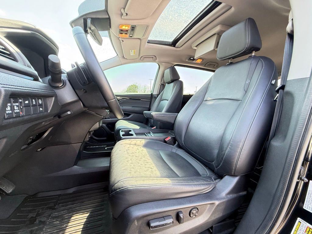 used 2022 Honda Odyssey car, priced at $32,619