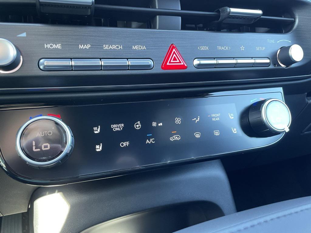 new 2026 Hyundai Palisade Hybrid car, priced at $58,442