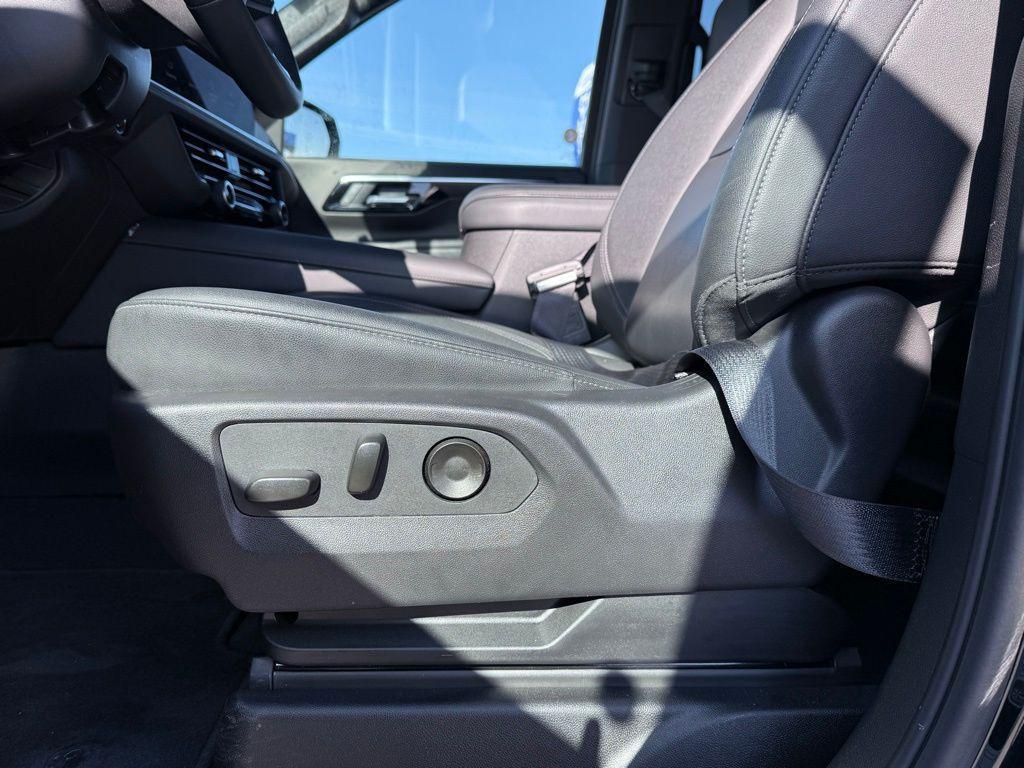 used 2025 Chevrolet Suburban car, priced at $61,436