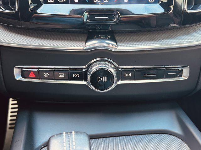 used 2022 Volvo XC60 car, priced at $26,500