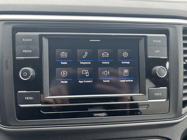 used 2023 Volkswagen Atlas car, priced at $24,646