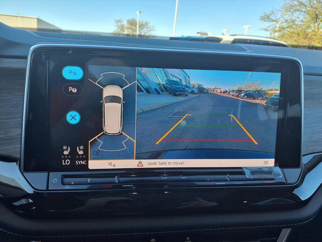 new 2026 Volkswagen Atlas car, priced at $56,443