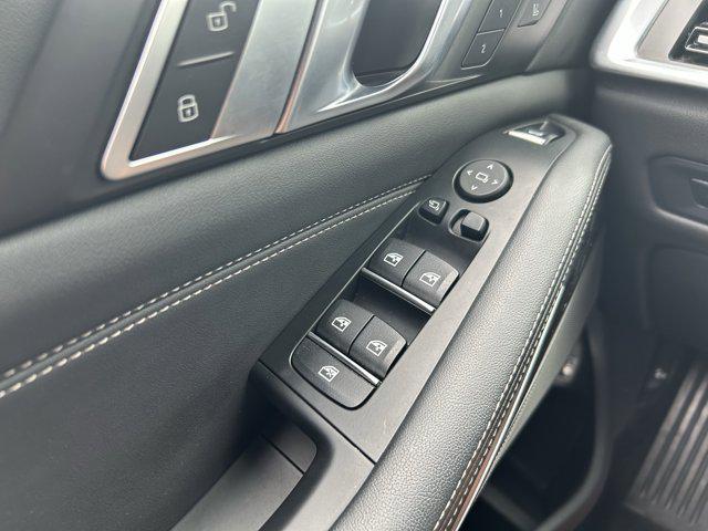 used 2025 BMW X5 PHEV car, priced at $47,000