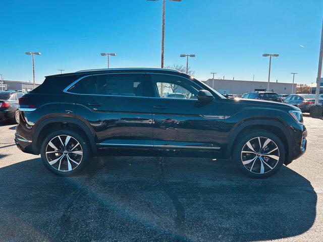 new 2026 Volkswagen Atlas Cross Sport car, priced at $55,238