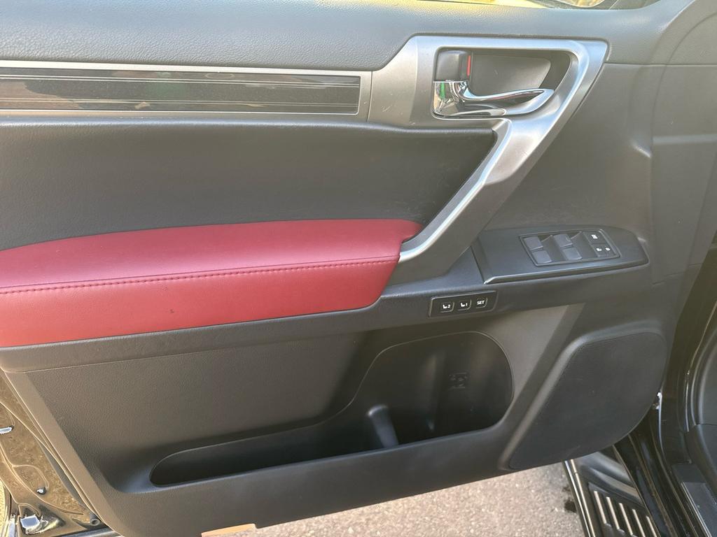 used 2023 Lexus GX 460 car, priced at $56,600