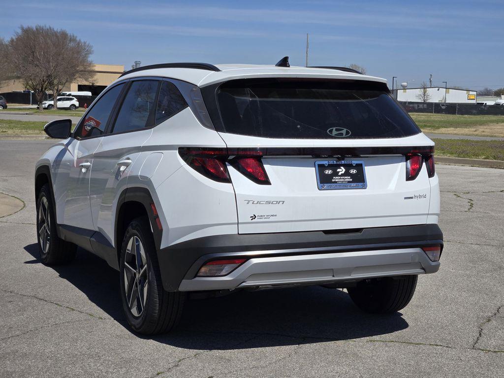 new 2026 Hyundai TUCSON Hybrid car, priced at $32,786