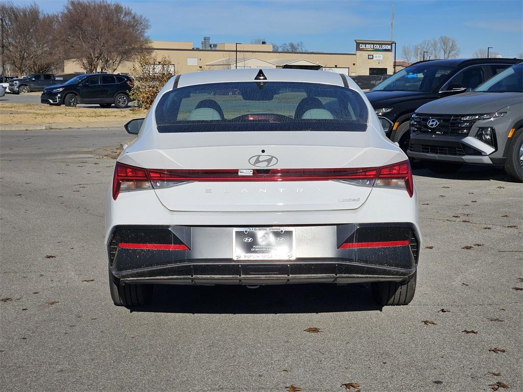 new 2025 Hyundai Elantra car, priced at $25,229