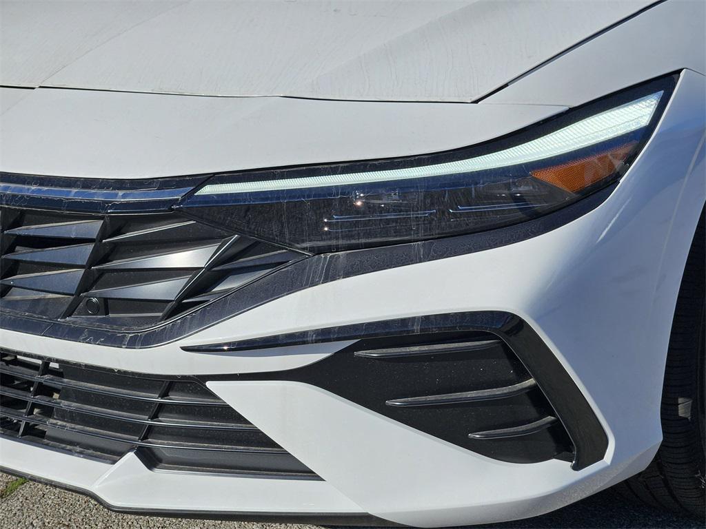 new 2025 Hyundai Elantra car, priced at $25,229