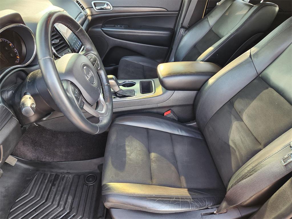 used 2019 Jeep Grand Cherokee car, priced at $17,411