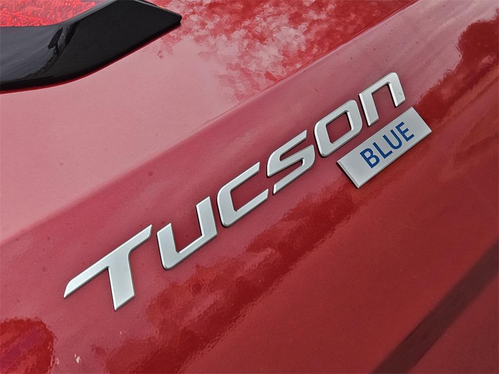 new 2026 Hyundai TUCSON Hybrid car, priced at $32,503
