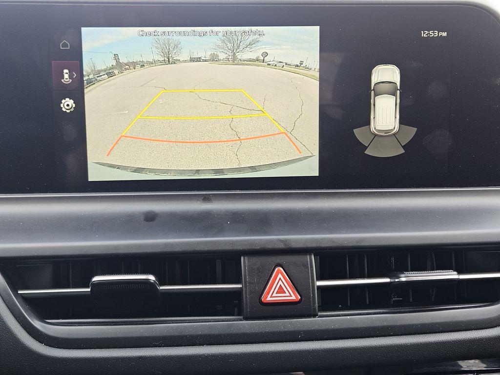 used 2025 Kia Seltos car, priced at $27,811