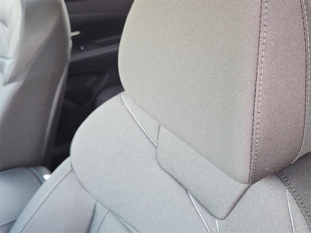 new 2026 Hyundai TUCSON Hybrid car, priced at $33,909