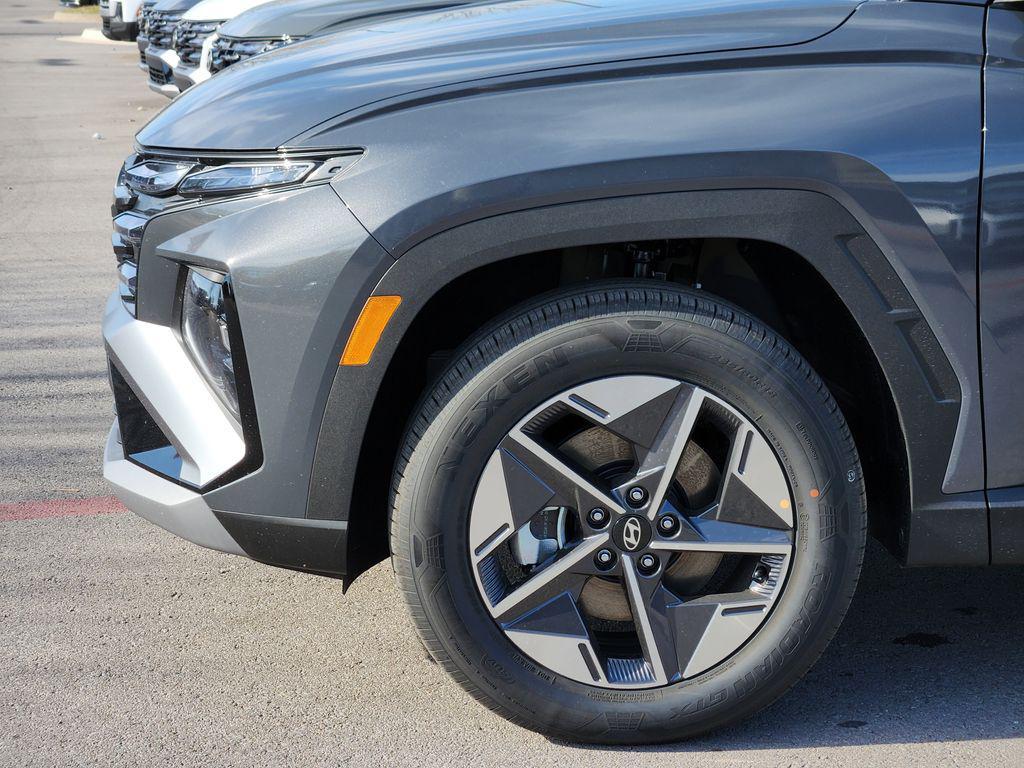 new 2026 Hyundai TUCSON Hybrid car, priced at $32,904