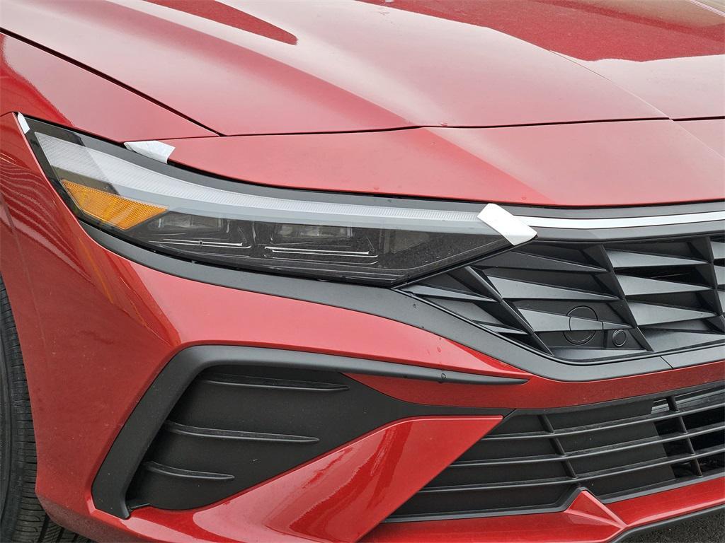 new 2025 Hyundai Elantra car, priced at $22,638