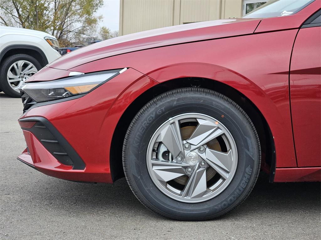 new 2025 Hyundai Elantra car, priced at $22,638