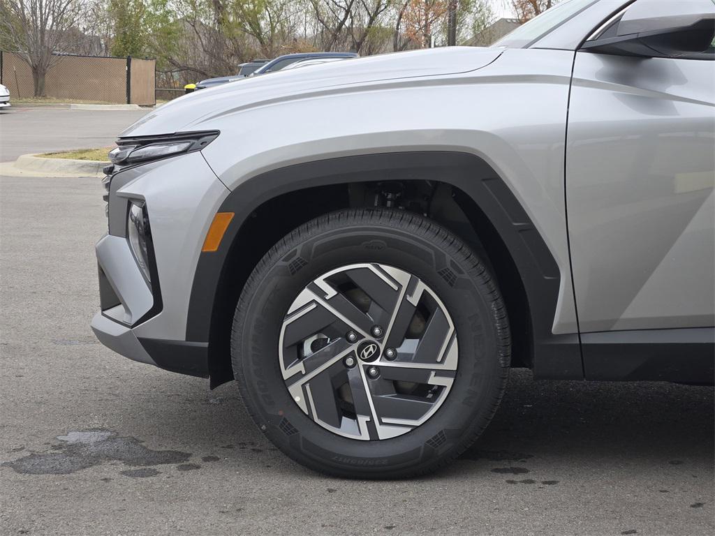 used 2025 Hyundai TUCSON Hybrid car, priced at $31,455