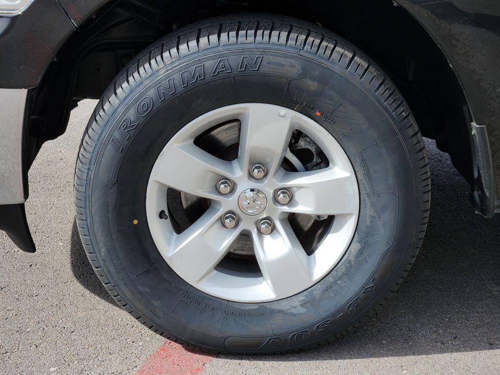 used 2023 Ram 1500 Classic car, priced at $27,991