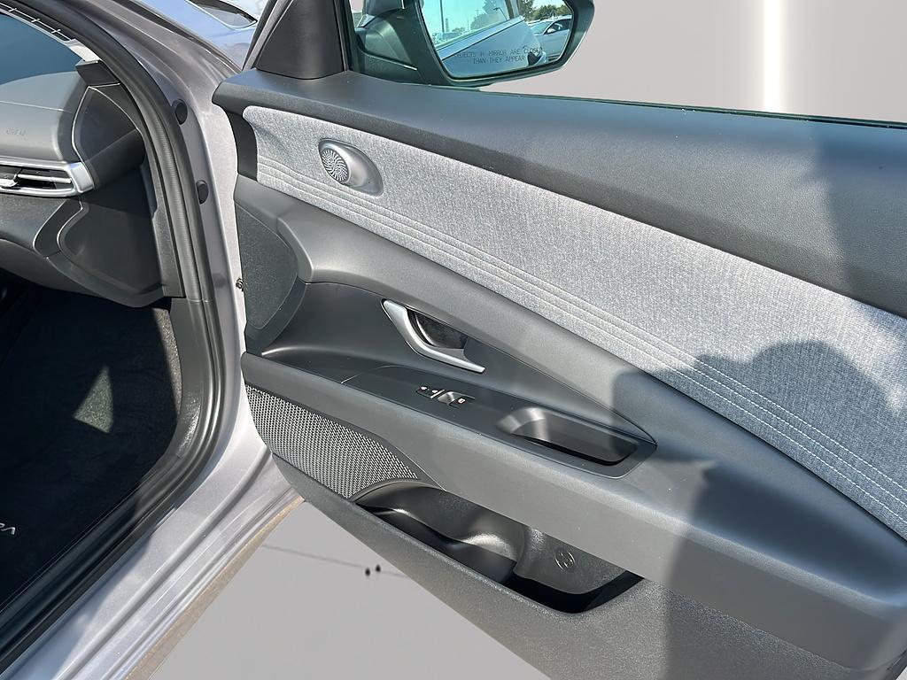 used 2025 Hyundai Elantra car, priced at $28,996