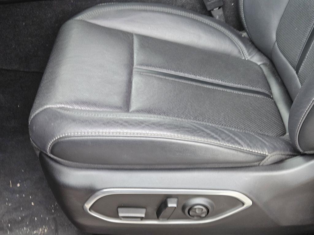 used 2025 Jeep Wagoneer car, priced at $49,497